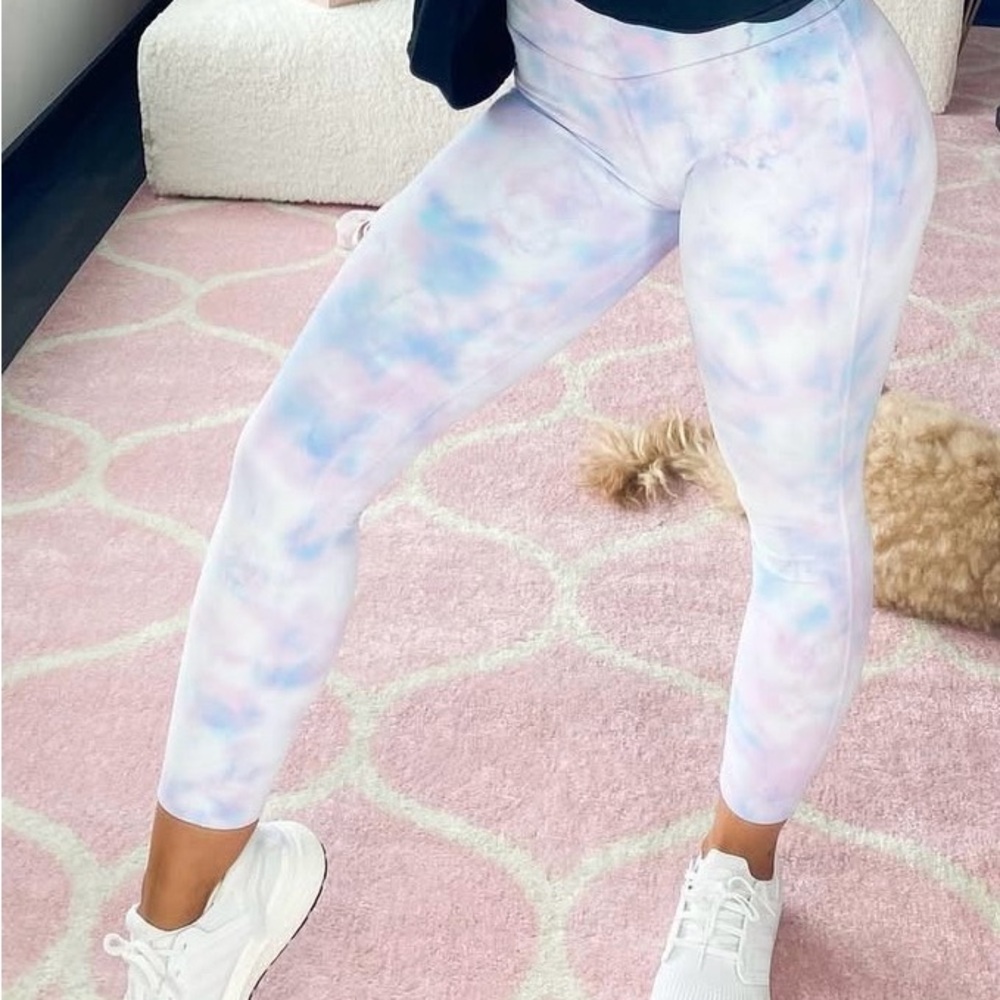 lululemon athletica Tie-Dye Leggings - Blue and Pink